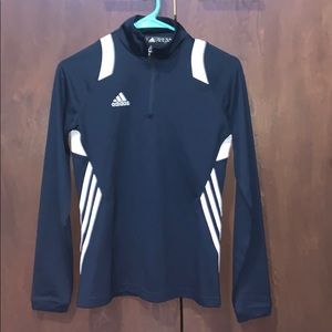 Adidas Woman’s quarter zip pullover